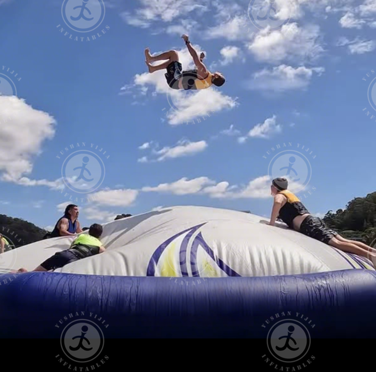 Inflatable Park Water Sports E - Sports Equipment That Starts With A recensie en prijs