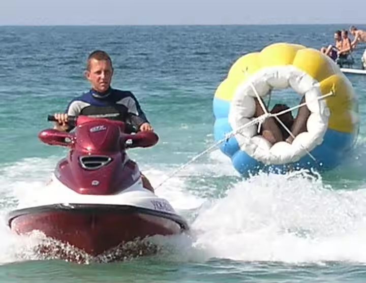 Water Inflatable Barf Ball Tow - Sports Equipment That Starts With A recensie en prijs